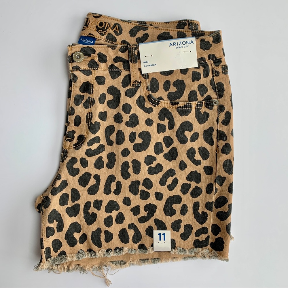 Arizona Cheetah Print Midi Shorts